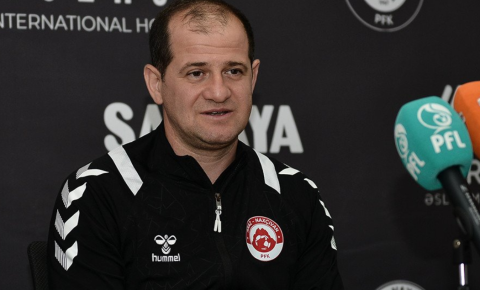Elmar Baxşıyev: "Rəhbərlik bizə təşəkkür etməməlidir, iradları normal qarşılamaq lazımdır"