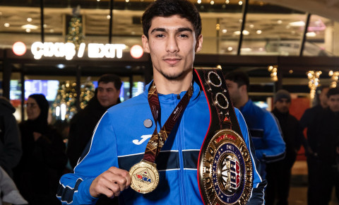 Boks üzrə Azərbaycan milli komandası Vətənə qayıdıb