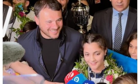 Emin Ağalarov Əminənin uğura gedən yolundan danışıb