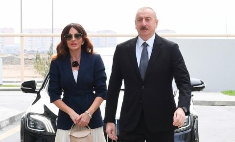 Prezident və xanımı Gəncə stadionunda
