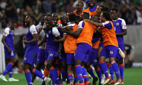 Stadionu hərbi bazaya çevrilən, ancaq dünya çempionatına vəsiqə qazanan milli