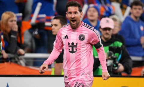 Lionel Messi Ferens Puşkaşın sahib olduğu dünya rekordunu qırdı