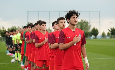 Aqil Nəbiyevin rəhbərlik etdiyi yığma Monteneqro ilə qarşılaşacaq