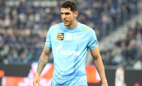 "Qalatasaray" braziliyalı müdafiəçiyə "elçi düşdü"