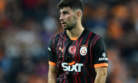 "Qalatasaray"ın futbolçusuna Super Liqadan təklif