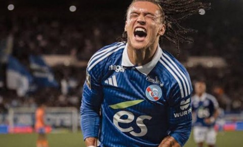 "Fənərbaxça" belçikalı futbolçu üçün "Yuventus"la rəqabət aparrır
