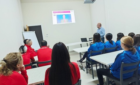 Danışılmış oyunlarla bağlı seminar