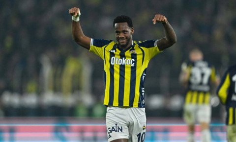 UEFA "Fənərbaxça"nın hücumçusuna 2 oyunluq cəza verdi