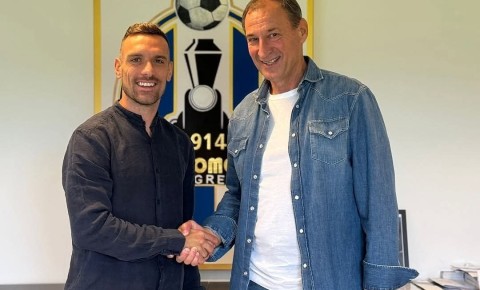 "Qarabağ"dan ayrılan futbolçu "Lokomotiv"də
