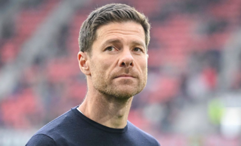 Xabi Alonso: "10 nəfərlə çox vacib qələbə qazandıq"