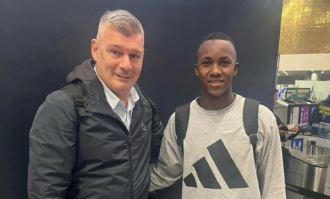 "Mançester Yunayted" 1 milyon avroya yarımmüdafiəçi transfer edir