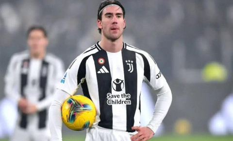 “Yuventus”un hücumçusu mövsümü erkən başa vurdu