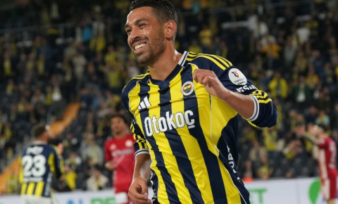 Türkiyə millisinin üzvü "Trabzonspor"a keçə bilər