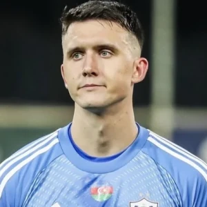 “Qarabağ”ın qapıçısı: “Sevgilim və itim yanımsa olsa, daha xoşbəxt olardım” - MÜSAHİBƏ