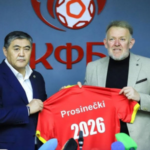 Azərbaycan millisini çalışdırmış məşqçi bu ölkədə işləyəcək